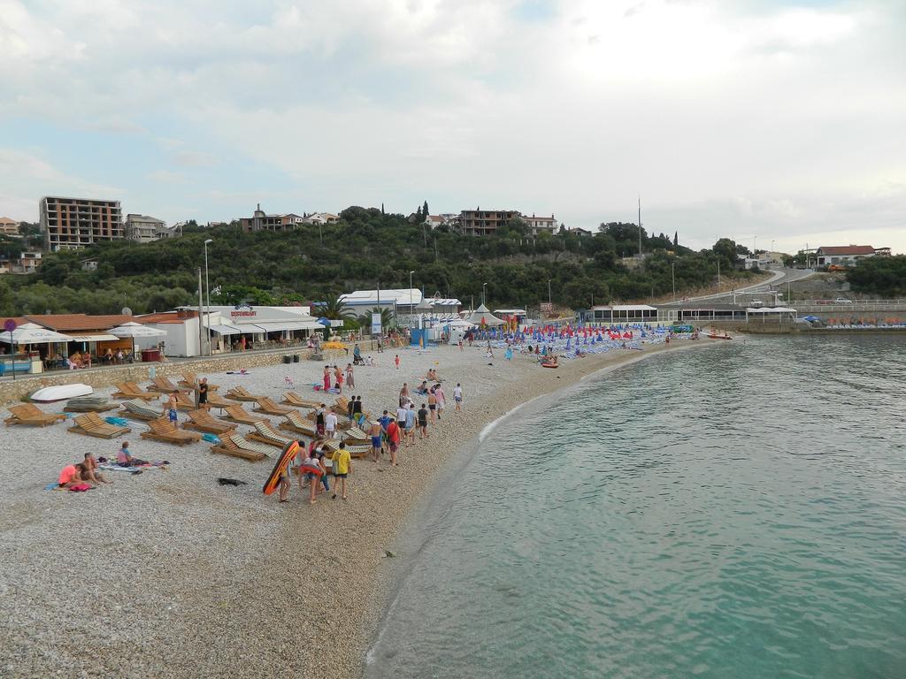 President Bungalows And Apartments Utjeha Quarto foto